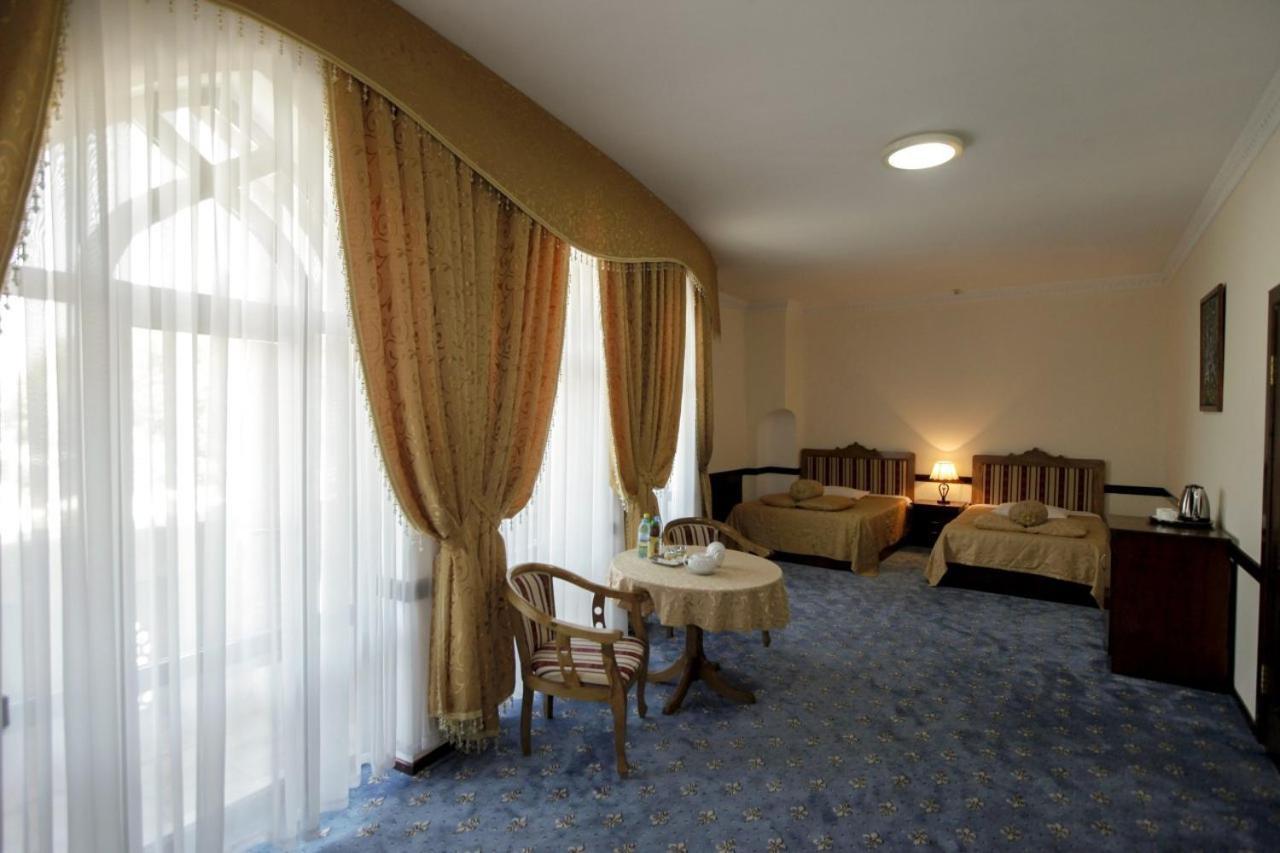 Sultan Hotel Bukhara Bagian luar foto